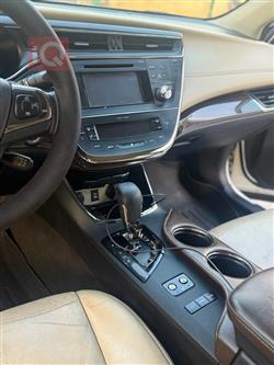 تويوتا أفالون